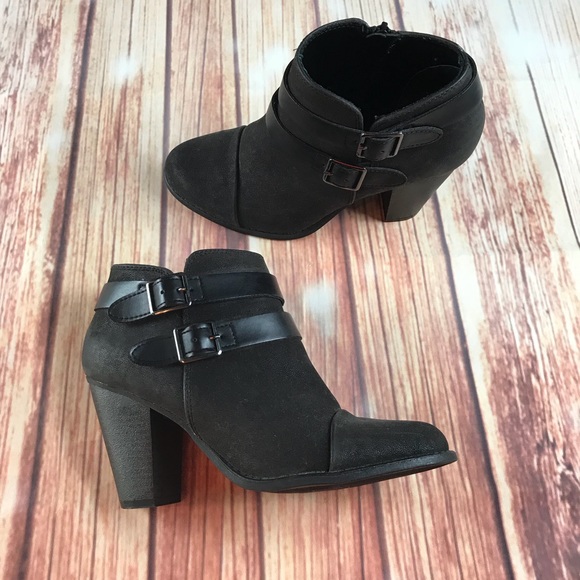 LC Lauren Conrad Shoes - Lauren Conrad Booties Size 7 1/2 Cedar Black